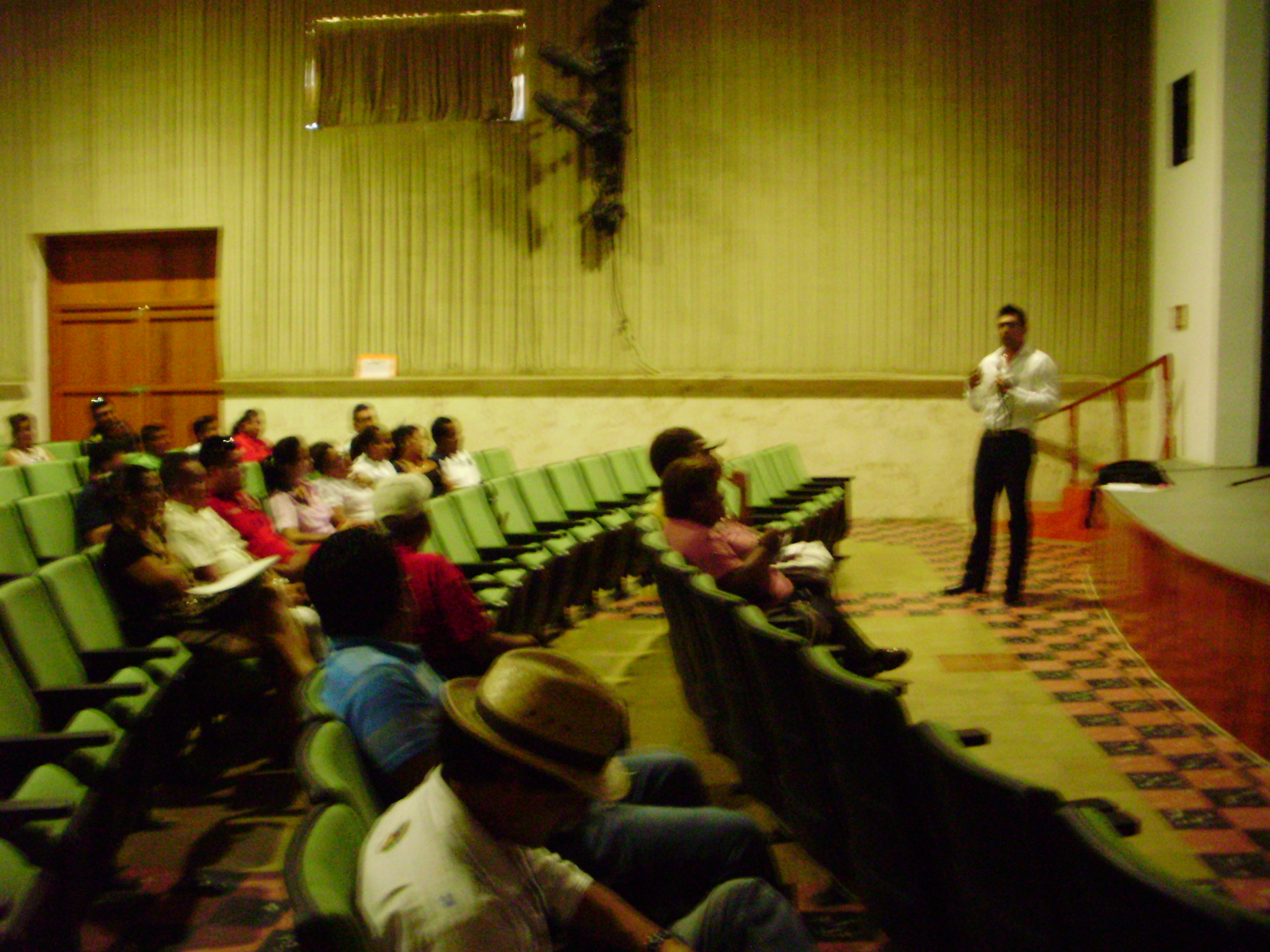 modulos/noticias/archivos/39/files/jun26 palizada PB210086.JPG